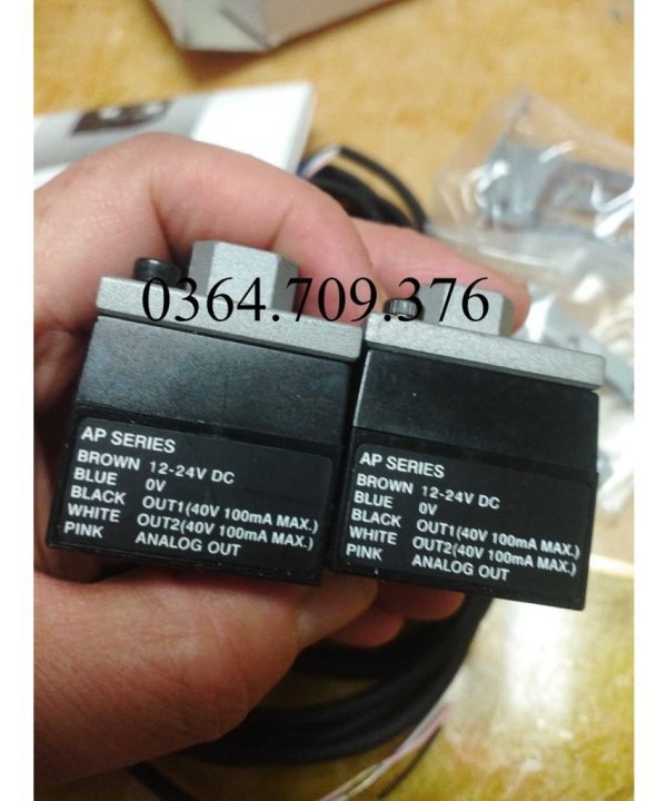 Cảm Biến Áp Suất Keyence  AP-33P