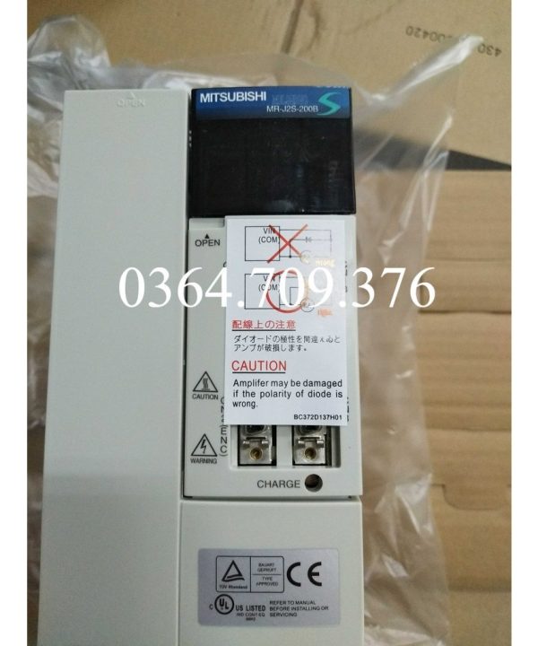 Bộ Điều Khiển Servo MR-J2S-70B Hãng Mitsubishi