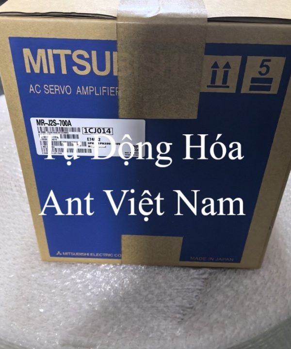 Mitsubishi Servo Drive MR-J2S-700A MR-J2S-700B New