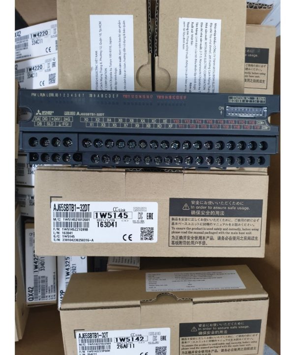 AJ65SBTB1-32D Mô đun truyền thông CC-link AJ65SBTB1-32T Mitsubishi New