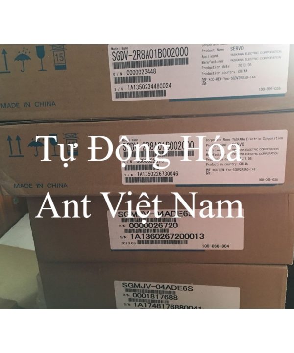 Yaskawa Servo SGM7J-04AFC6S.SGDV-2R8A01B002000 Mới