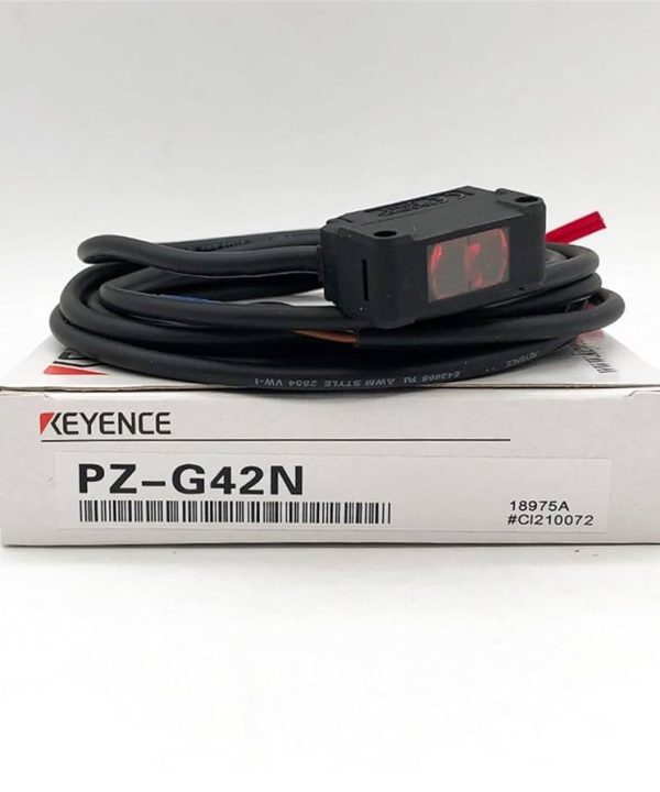 Cảm biến quang PZ-G42N Keyence phản xạ dạng hình vuông NPN New