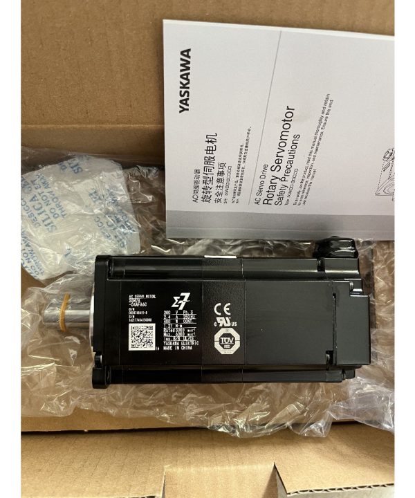 Động cơ servo Yaskawa SGM7J-A5/01/02/04/08AFC6S/A7C6S/6S/AFA61/AFD2E New
