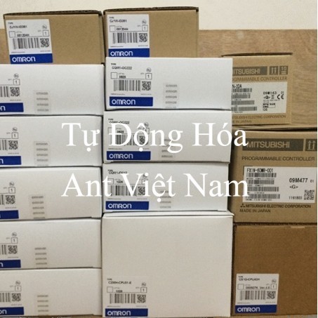 PLC C200H-BC081-V2 C200H-BC051-V2 Mới