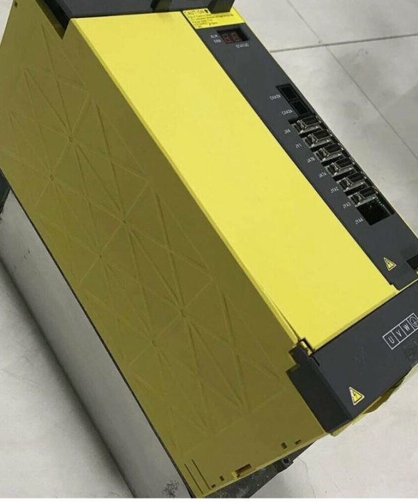 Fanuc A06B-6111-H030 # h570 servo ổ đĩa mới