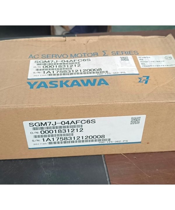 Yaskawa Motor SGM7J-04AFC6S Hoàn Toàn Mới