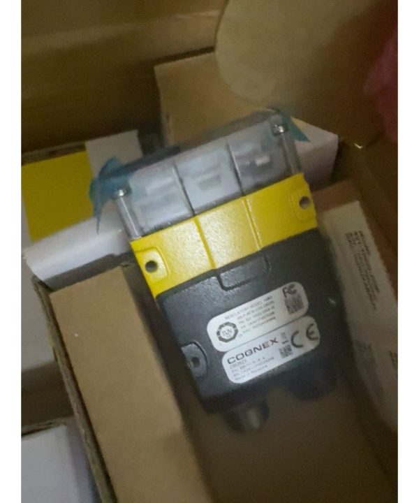 Máy đọc mã vạch Cognex DM262X-0120 New