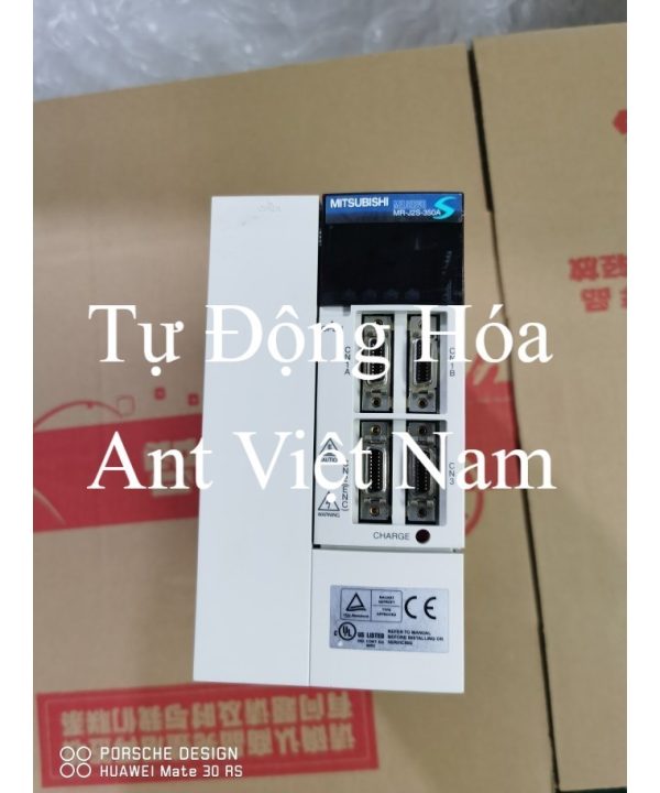 MR-J2S-350A Bộ Điều Khiển Servo Mitsubishi New