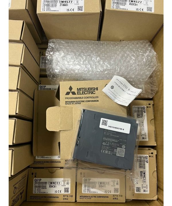 Bộ lập trình PLC Mitsubishi Q03UDECPU/04UDEHCPU/Q06UDH/13/20/26UDVCPU Q172DSCPUN 173 New